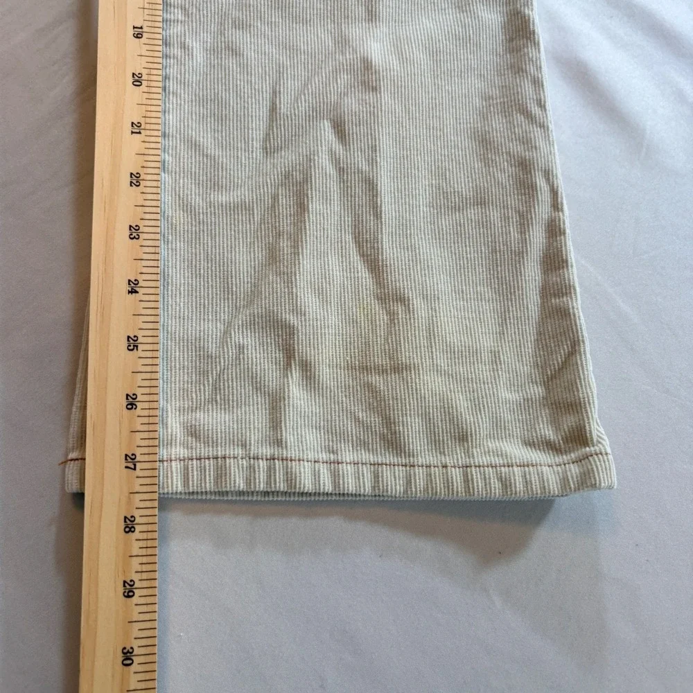 American Eagle Corduroy Pants Womens 6 Cream Bootcut Fine Wale Cotton Casual